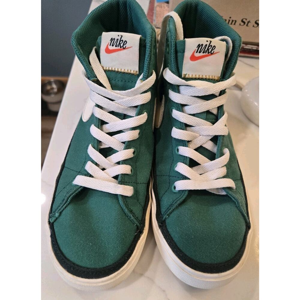 Nike Court Legacy Canvas High Top Men’s Sz 7 Mid Green White Sail DM3363-300